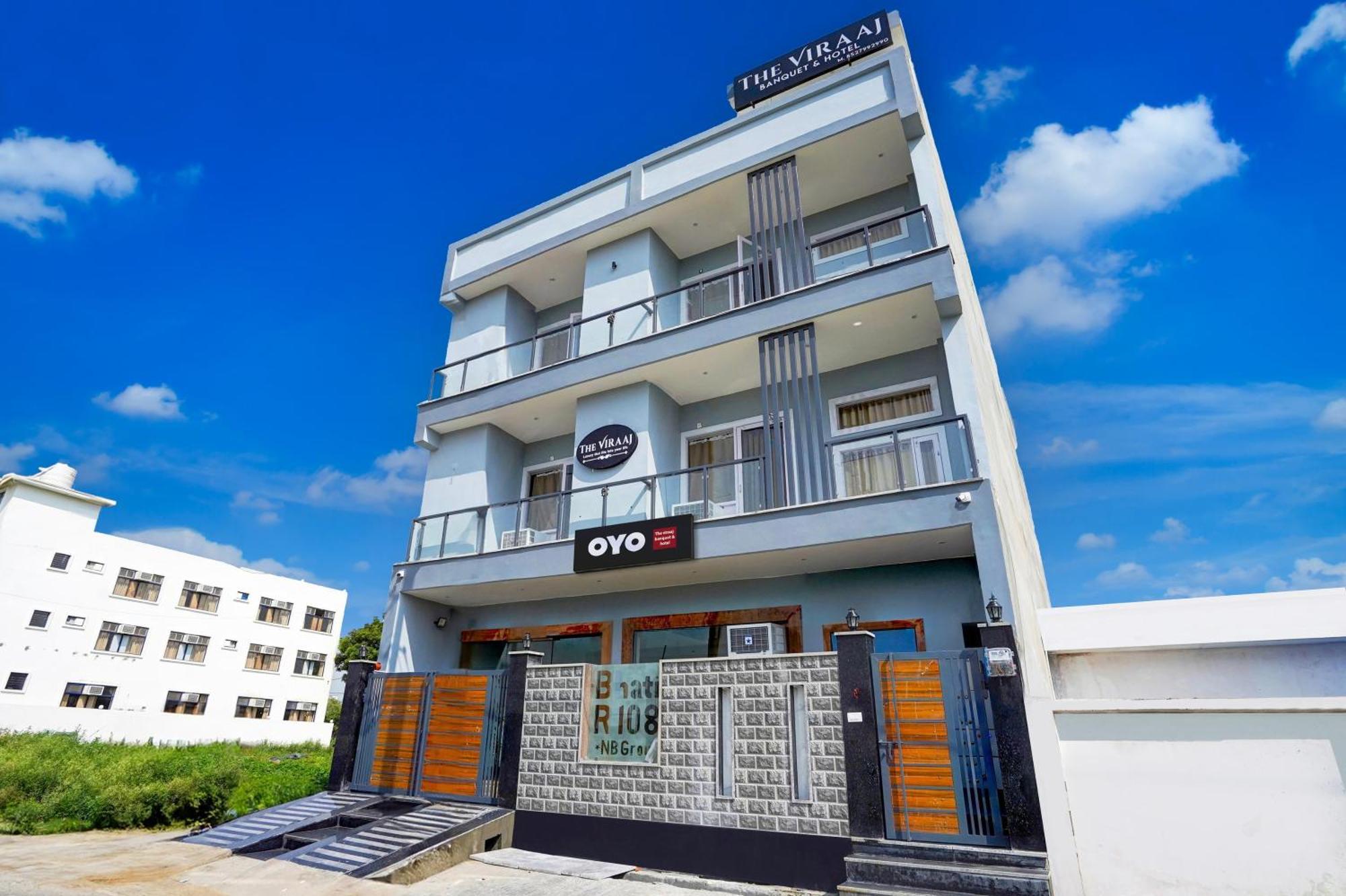 Super Hotel O The Viraaj Banquet & Hotel Ghaziabad Esterno foto